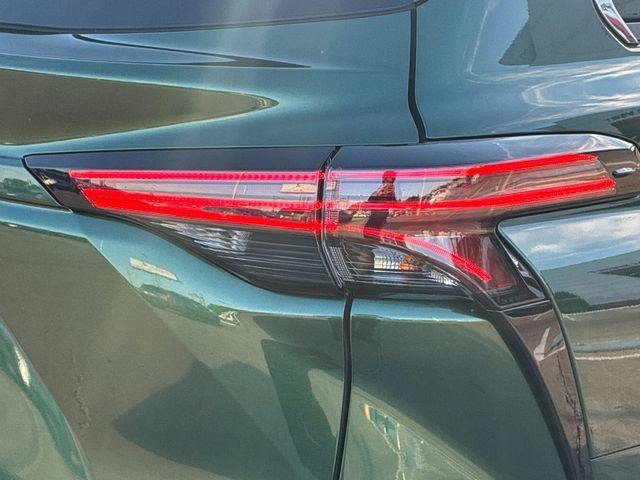 Certified 2026 Toyota Sienna Limited FWD image 29