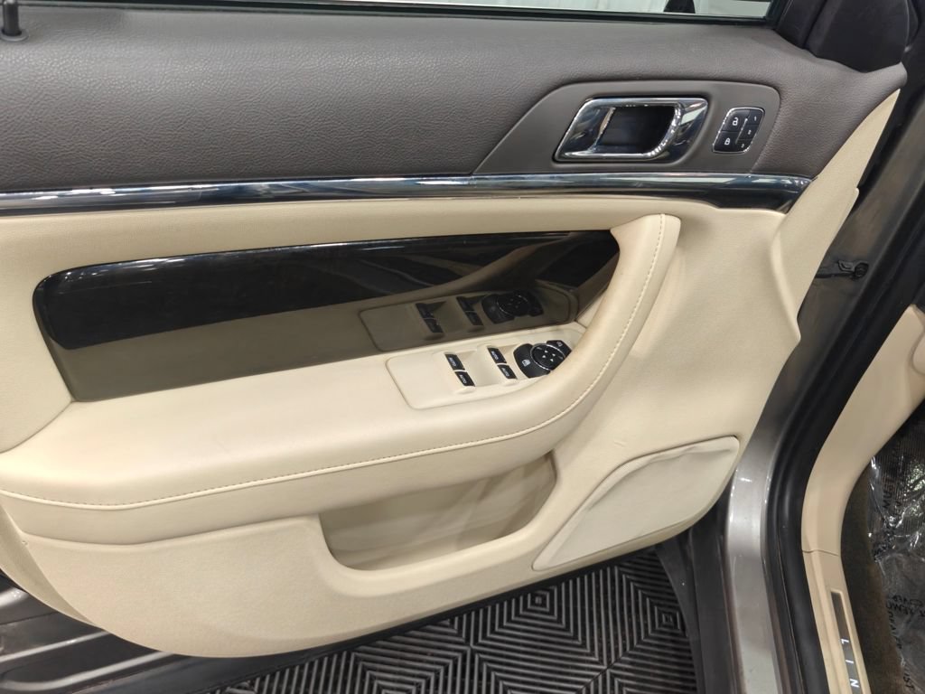 Used 2016 Lincoln MKS AWD w/ Equipment Group 101A image 51
