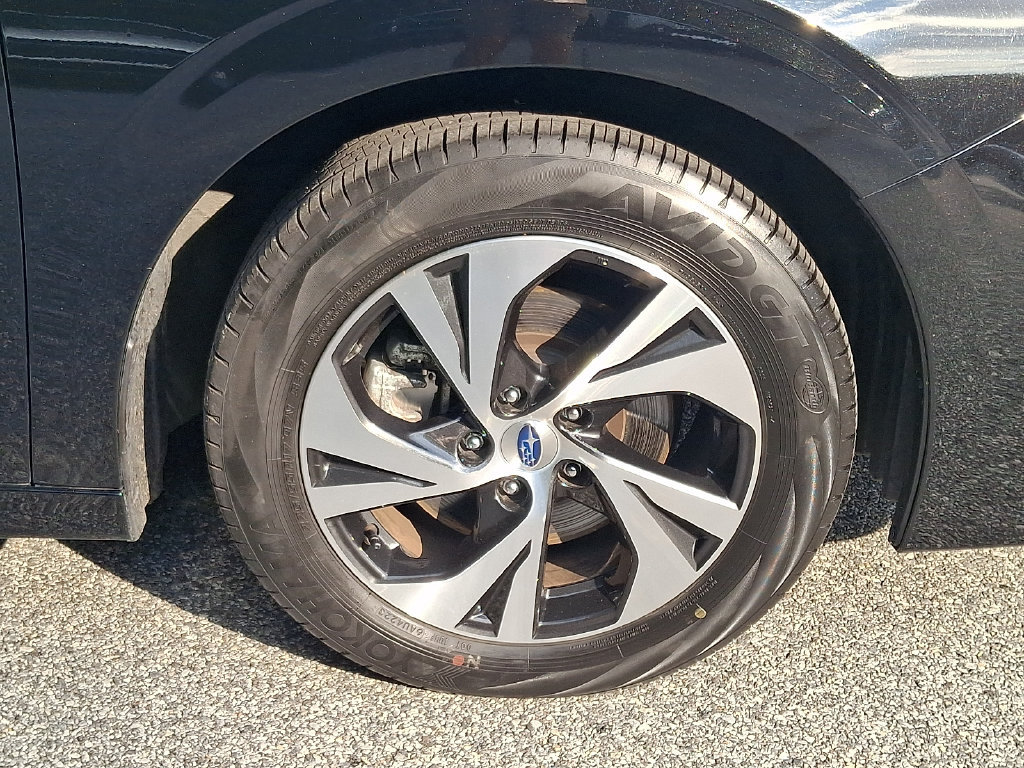 Certified 2024 Subaru Legacy Premium AWD/4WD image 9
