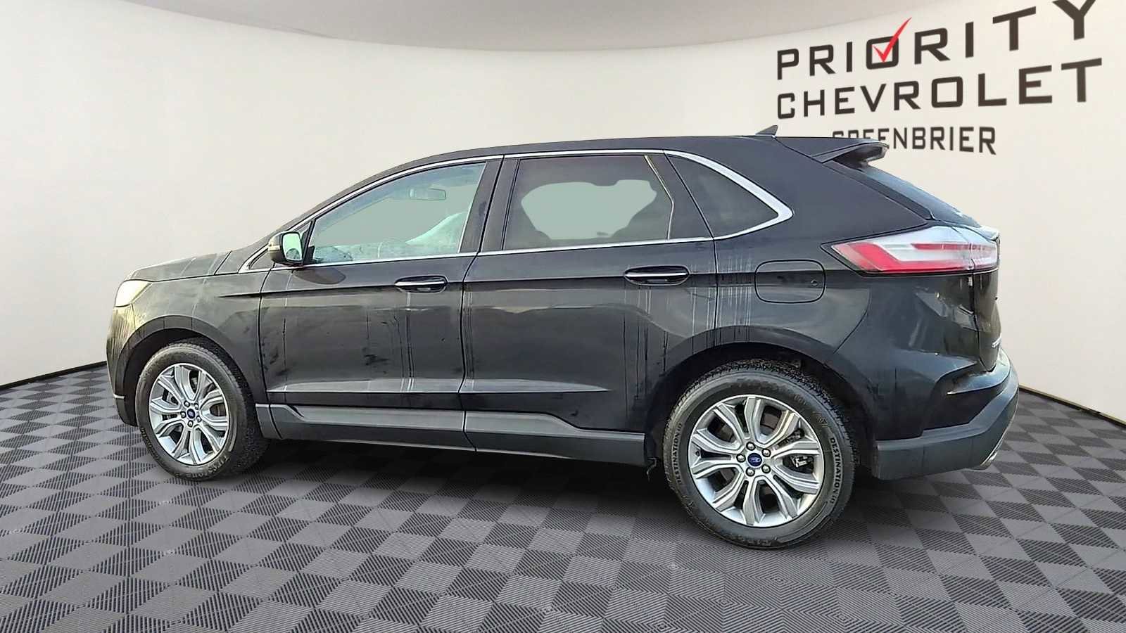 Used 2022 Ford Edge Titanium image 6