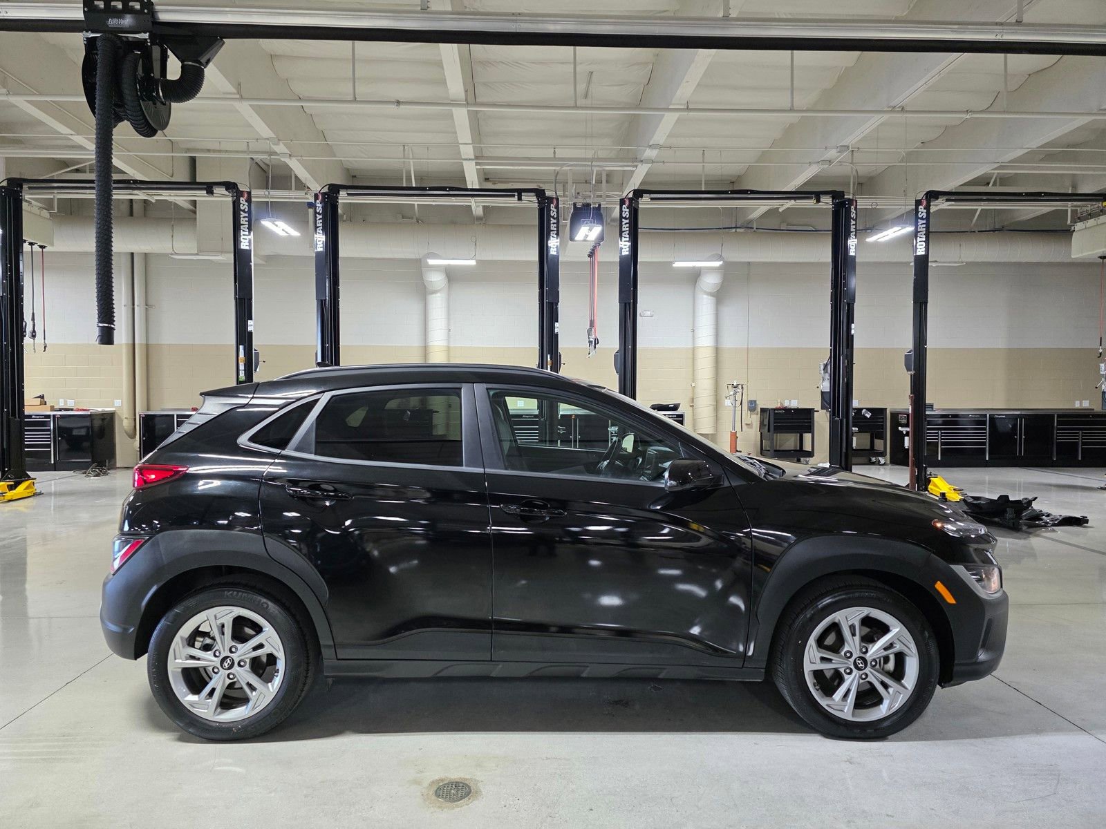 Certified 2023 Hyundai Kona SEL image 8