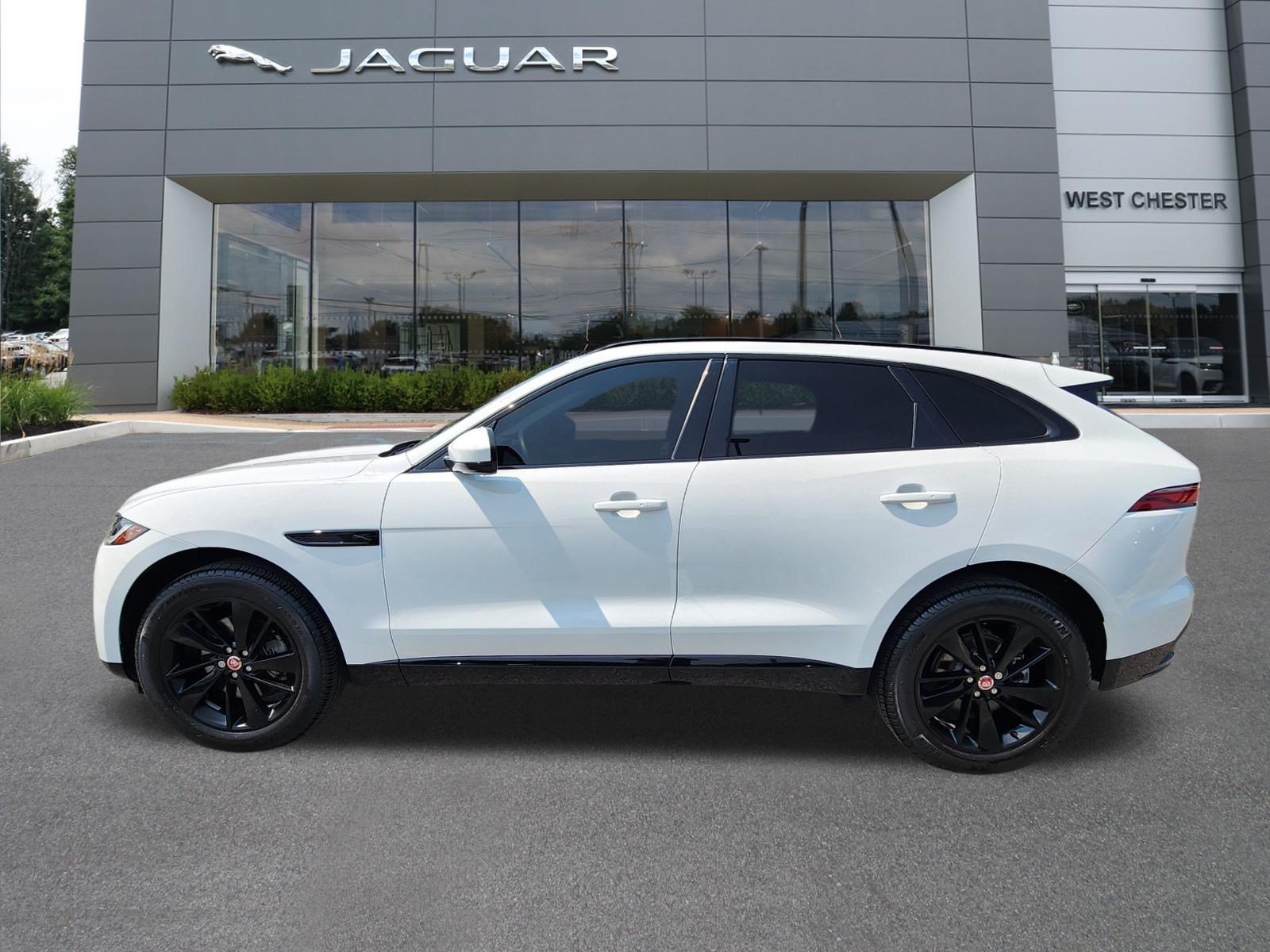 Certified 2022 Jaguar F-PACE S AWD/4WD image 5