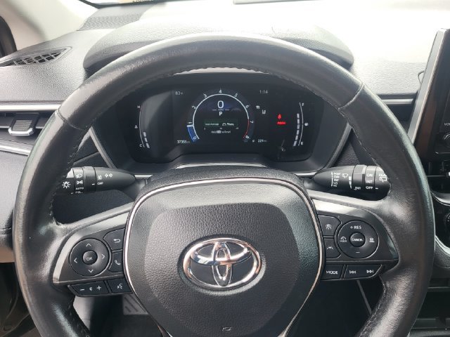 Used 2024 Toyota Corolla Cross XLE AWD/4WD image 15