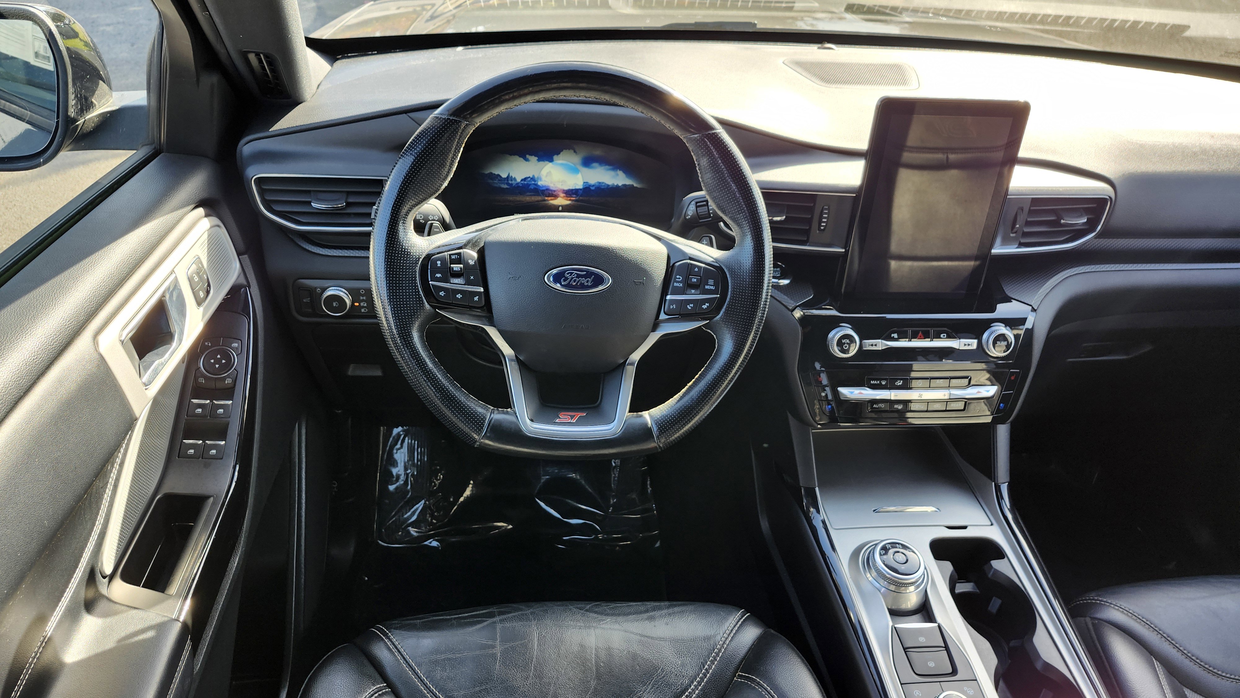 Used 2021 Ford Explorer ST w/ Equipment Group 401A image 30