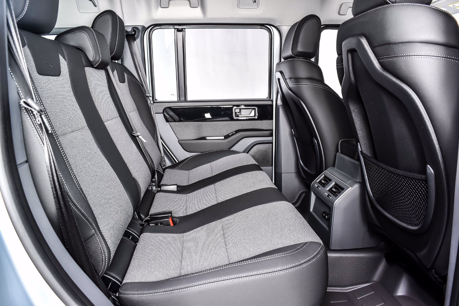 New 2026 INEOS Grenadier Station Wagon AWD/4WD image 20