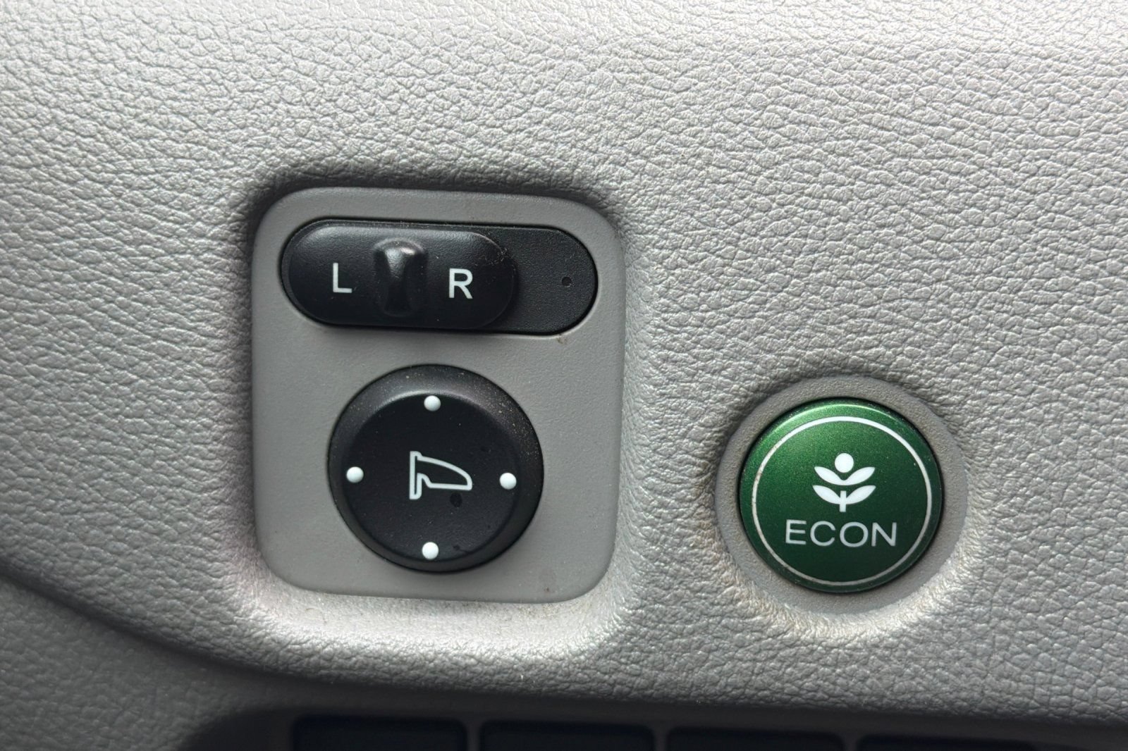 Used 2017 Honda Ridgeline RTL-T image 29