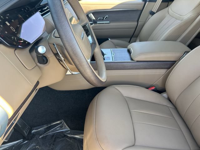 New 2026 Land Rover Range Rover Autobiography AWD/4WD image 6