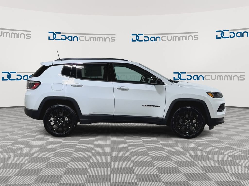 New 2026 Jeep Compass Latitude AWD/4WD image 9