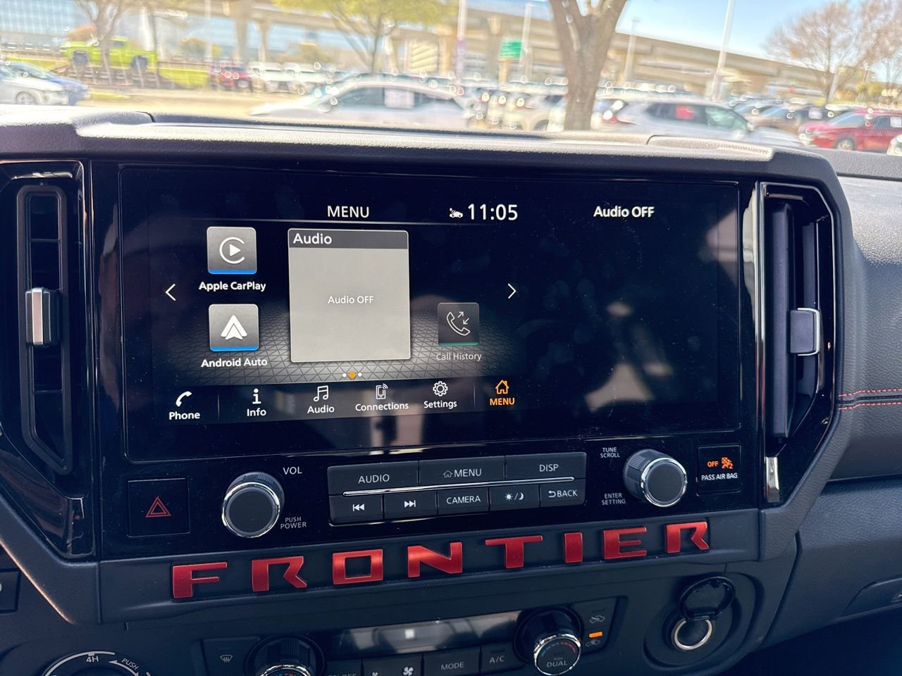 Certified 2025 Nissan Frontier PRO-4X w/ Tow Package image 10