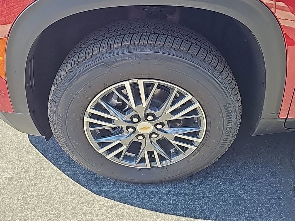 New 2026 Chevrolet Traverse LT AWD/4WD image 9
