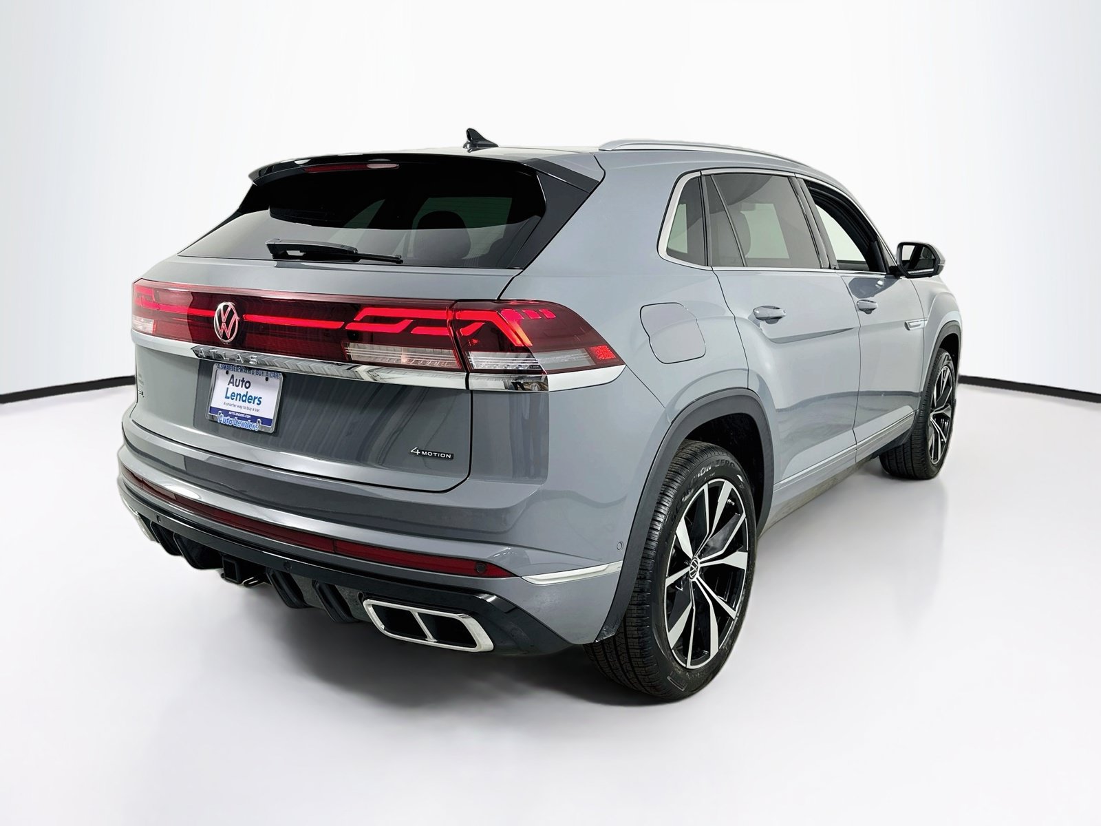 Used 2024 Volkswagen Atlas Cross Sport SEL Premium R-Line AWD/4WD image 5