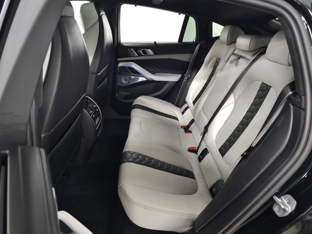 Used 2021 BMW X6 M w/ Competition Package AWD/4WD image 46