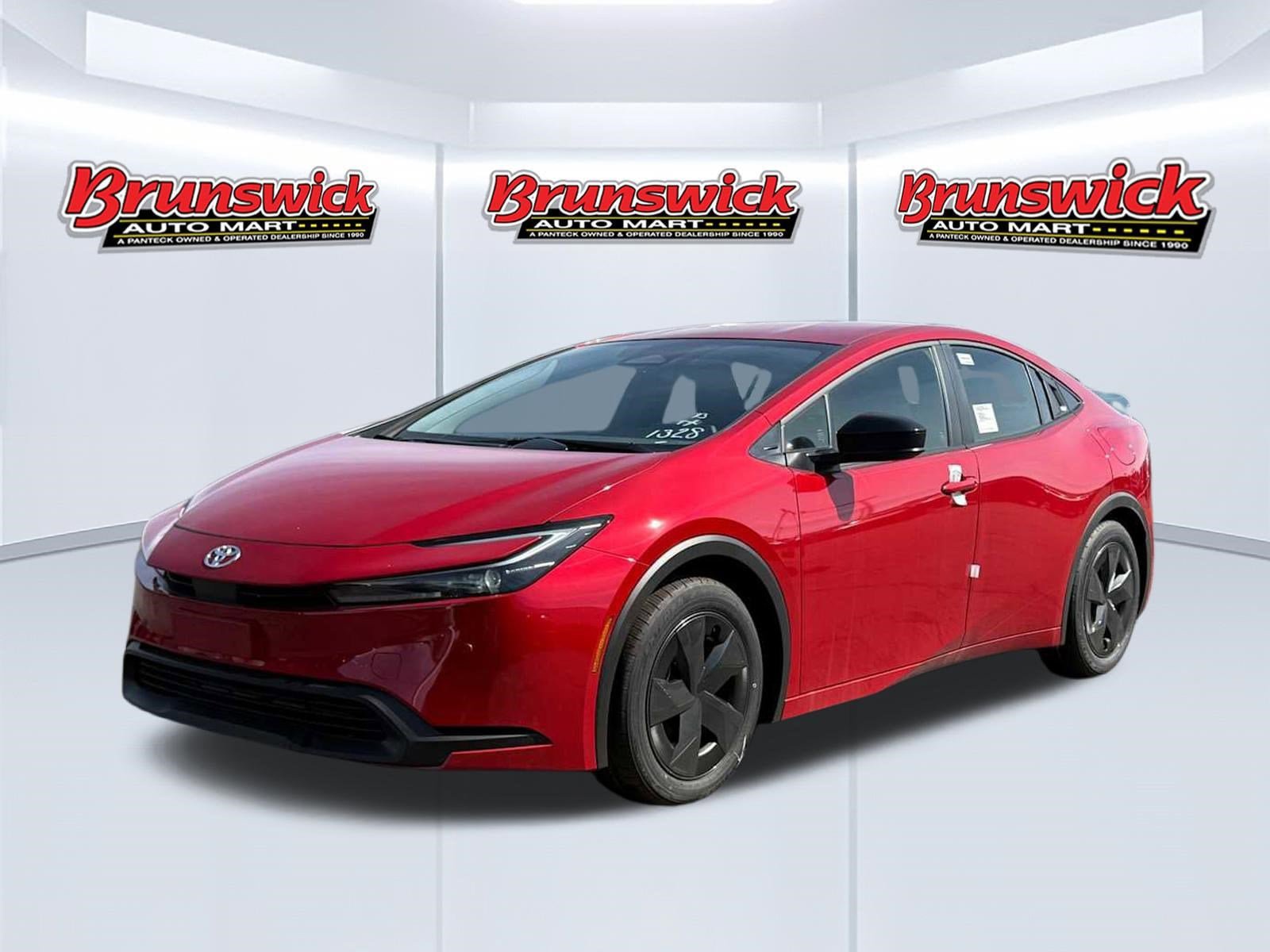 New 2026 Toyota Prius LE FWD image 1