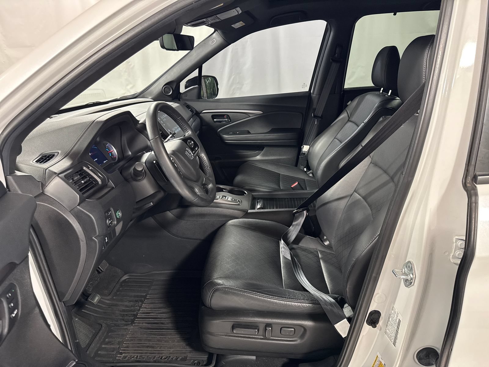 Certified 2021 Honda Passport EX-L image 3
