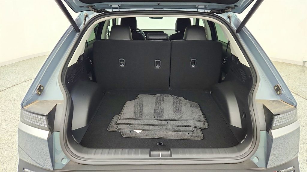 Used 2025 Hyundai Ioniq 5 SEL RWD image 21