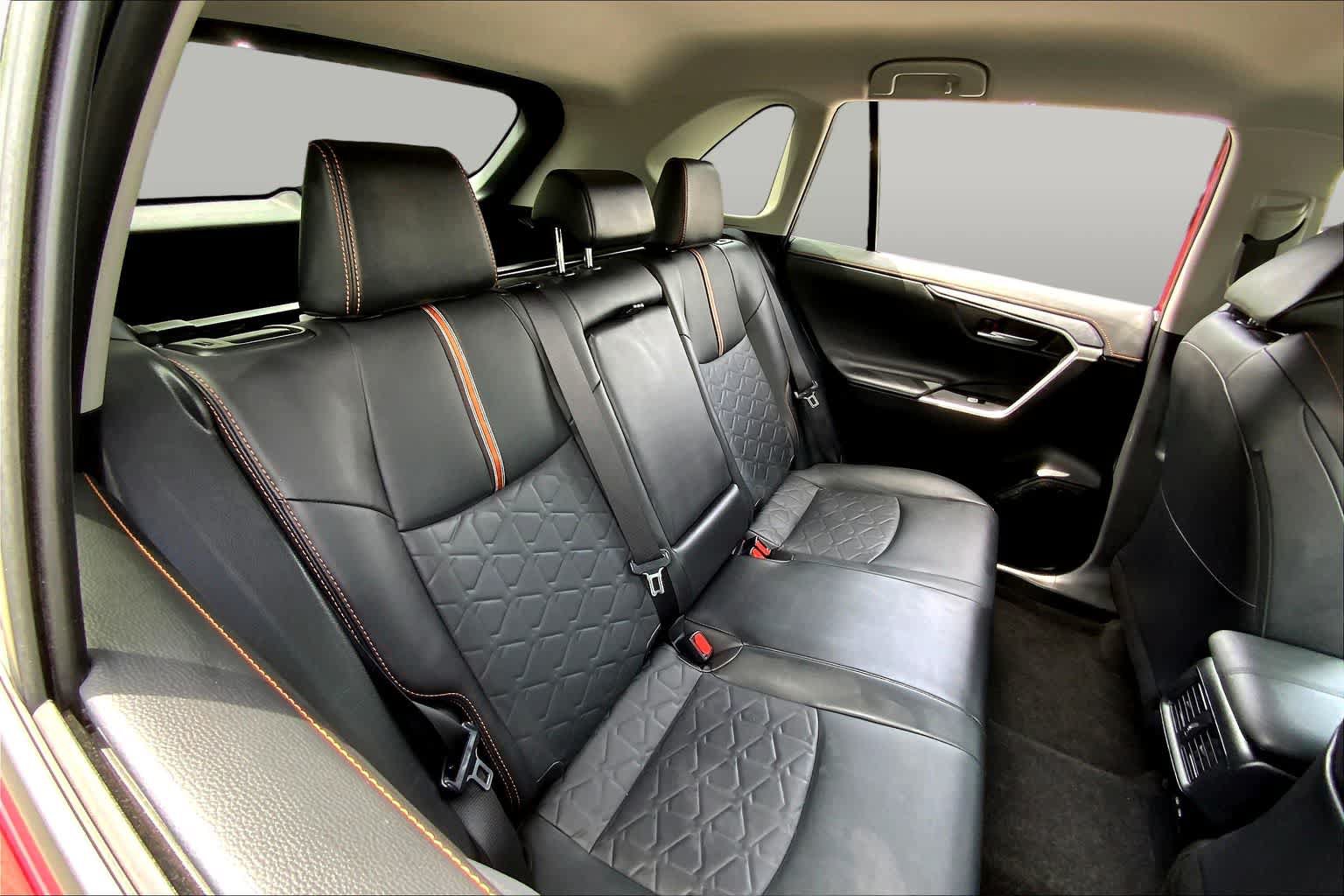 Used 2024 Toyota RAV4 Adventure AWD/4WD image 19