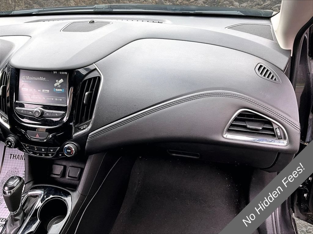 Used 2017 Chevrolet Cruze Premier FWD image 15