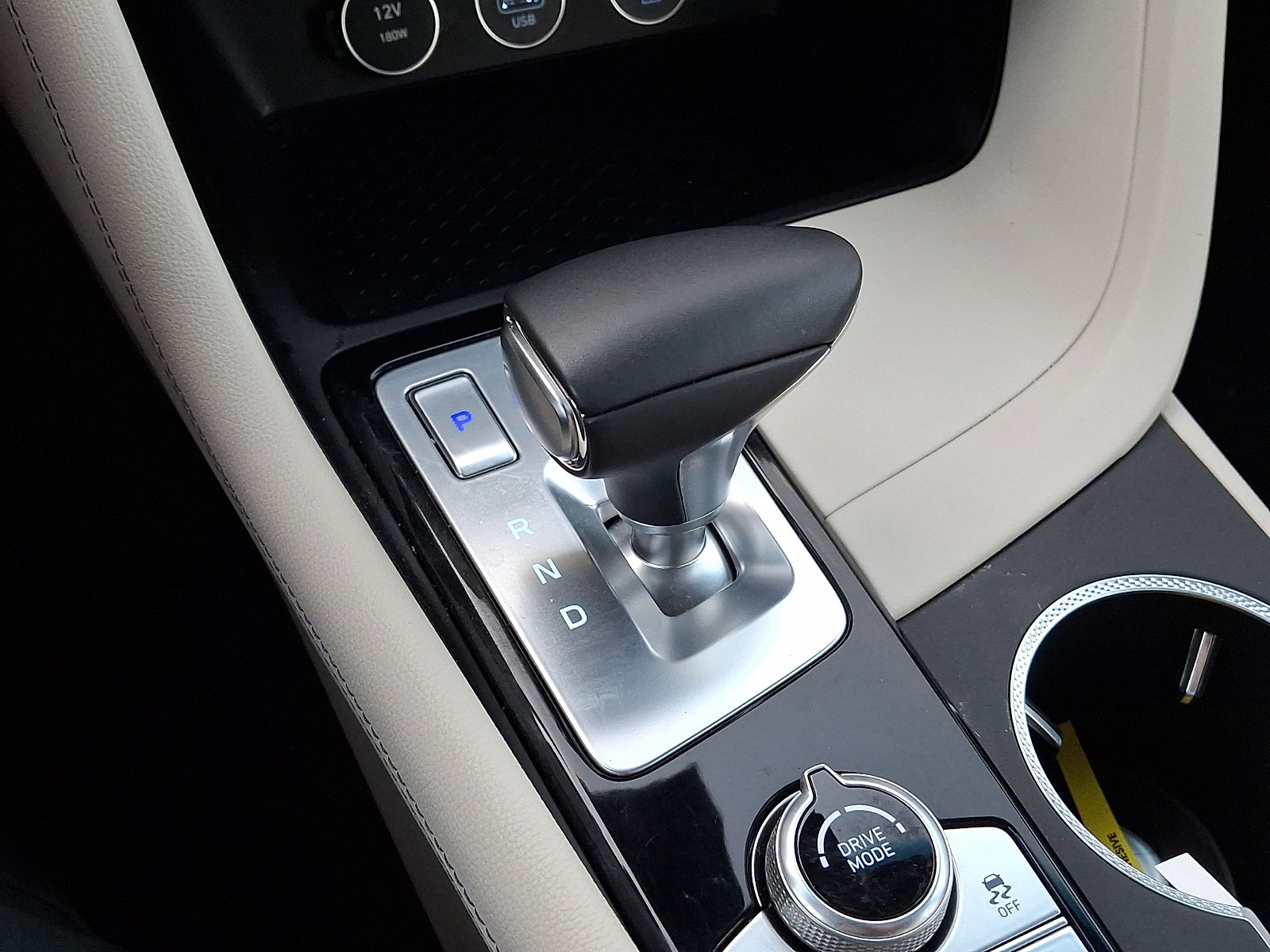 Used 2026 Genesis G70 2.5T AWD/4WD image 14