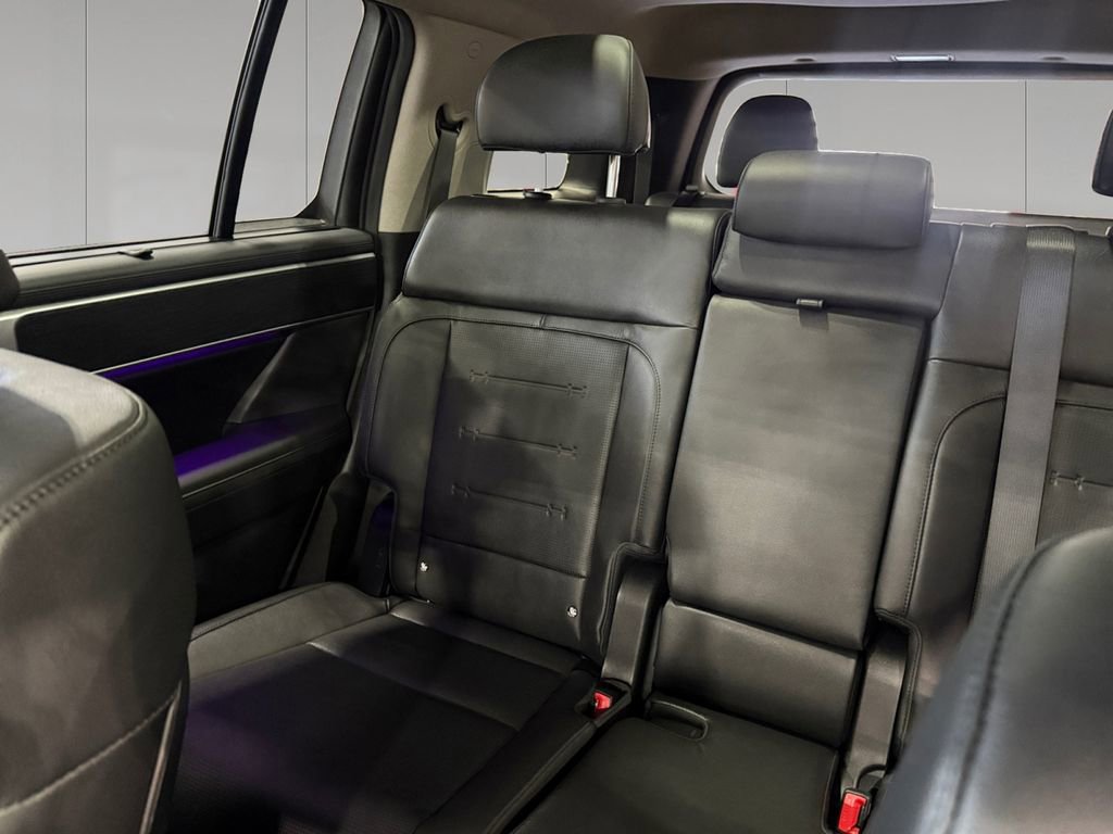 Used 2025 Hyundai Santa Fe Limited image 15