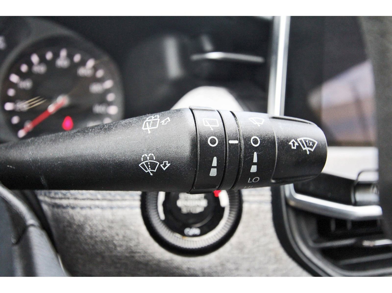 Used 2023 Jeep Compass Sport image 22