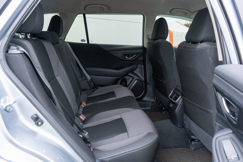 Used 2024 Subaru Outback Premium image 13