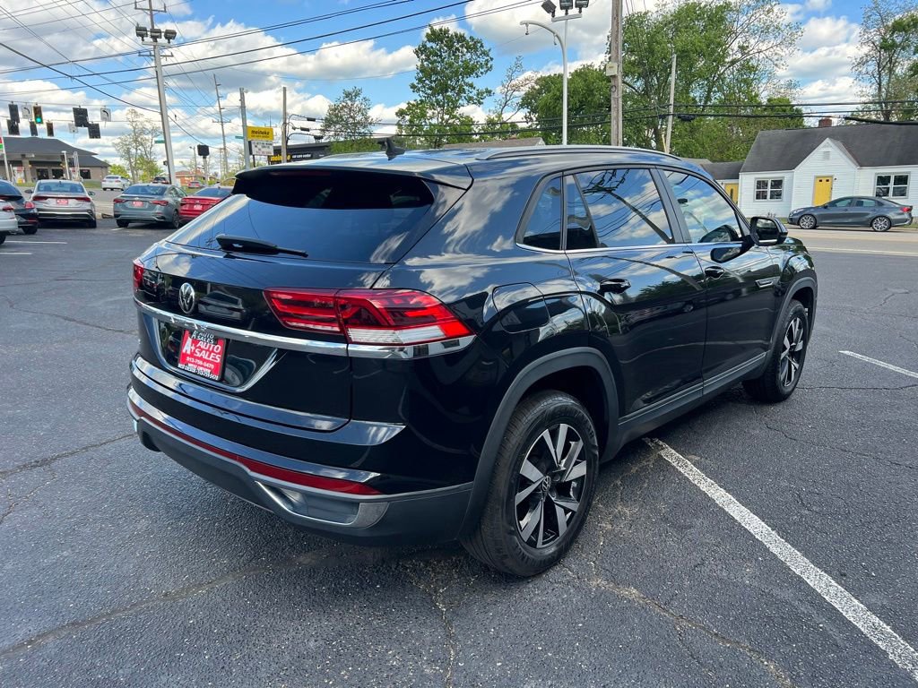 Used 2022 Volkswagen Atlas Cross Sport SE FWD image 6