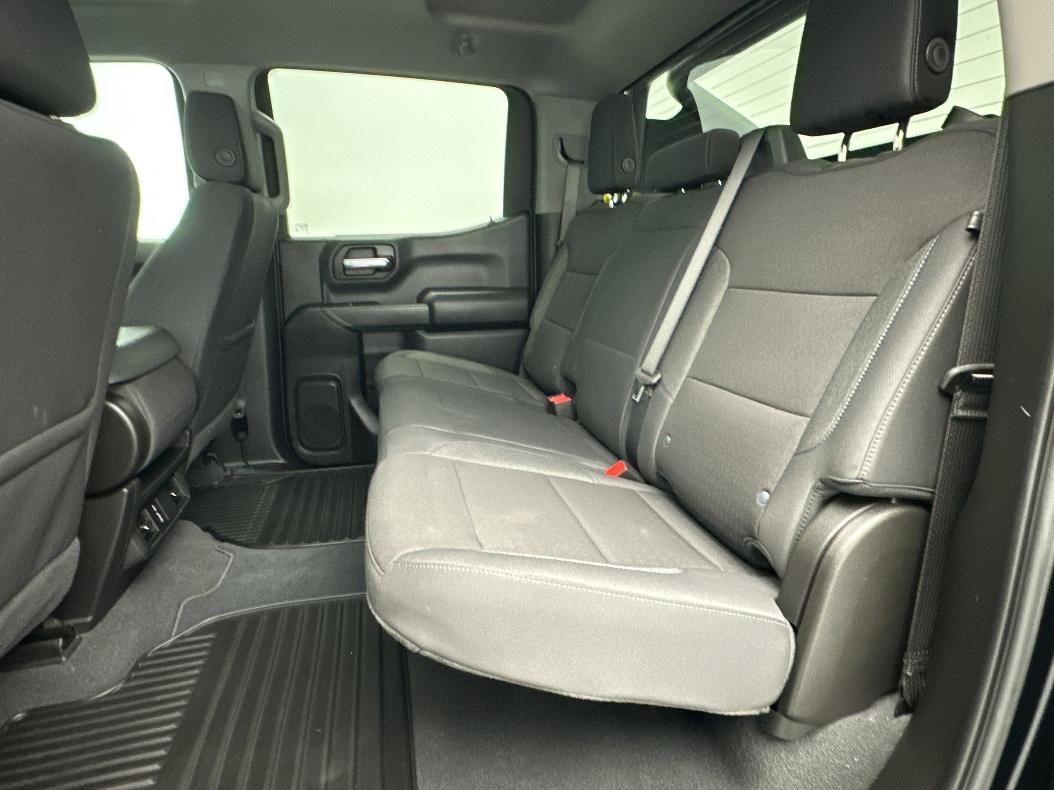Certified 2025 Chevrolet Silverado 1500 Custom Trail Boss w/ Turbomax Blackout Package AWD/4WD image 14