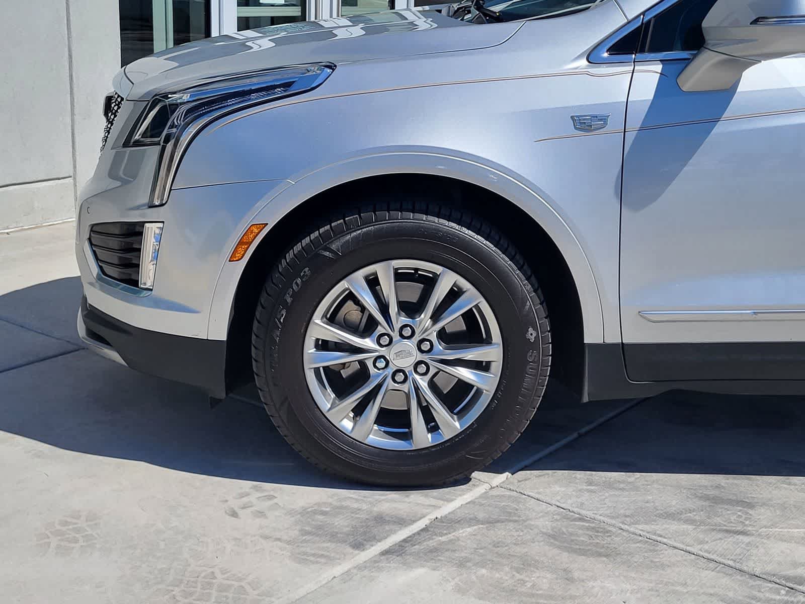 Used 2020 Cadillac XT5 Premium Luxury FWD image 5