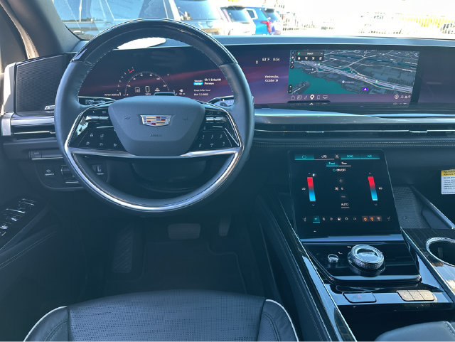 Certified 2025 Cadillac Escalade Premium Luxury RWD image 23