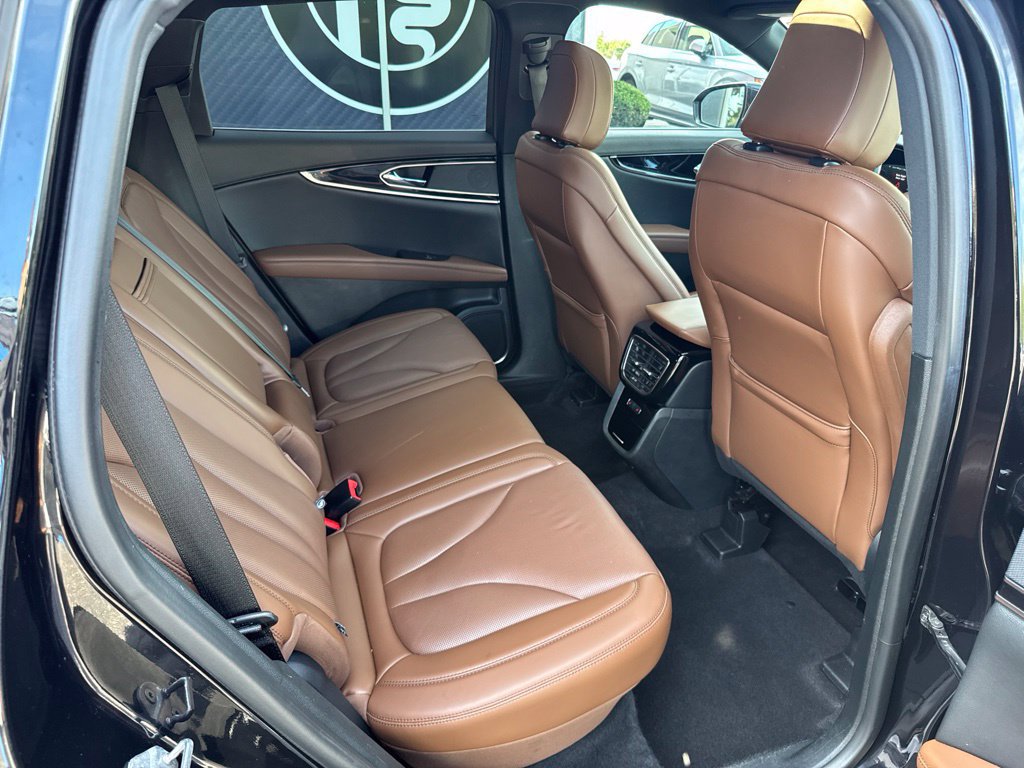 Used 2023 Lincoln Nautilus Reserve AWD/4WD image 60