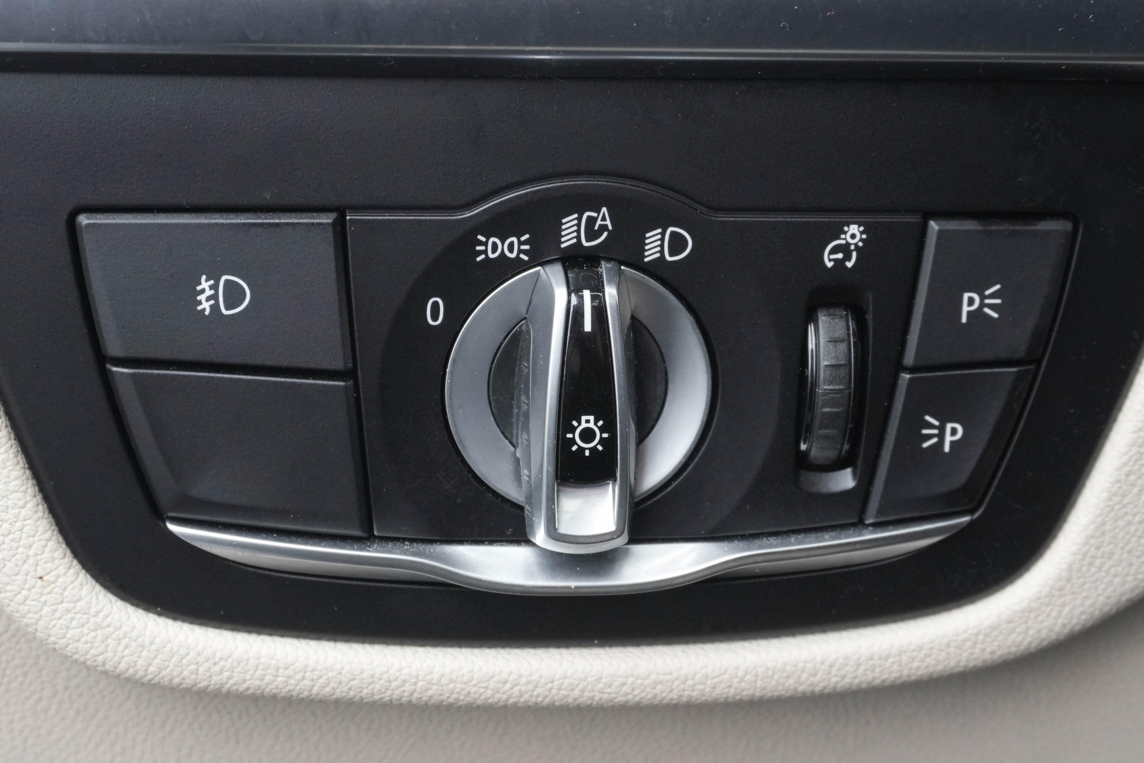 Used 2020 BMW X3 xDrive30i image 14