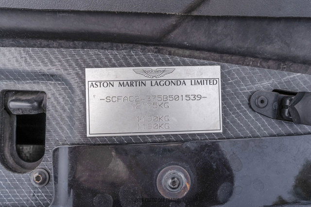 Used 2005 Aston Martin Vanquish S RWD image 16