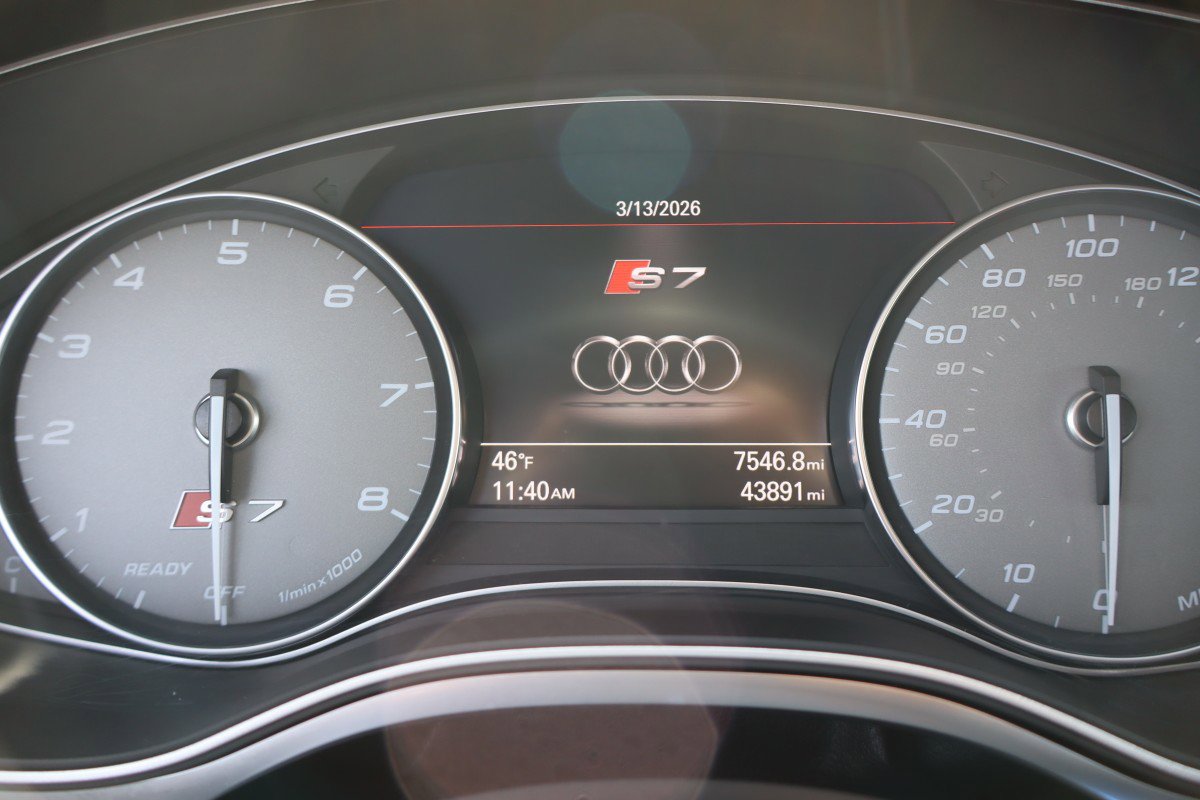 Used 2017 Audi S7 Prestige w/ S7 Sport Package image 9