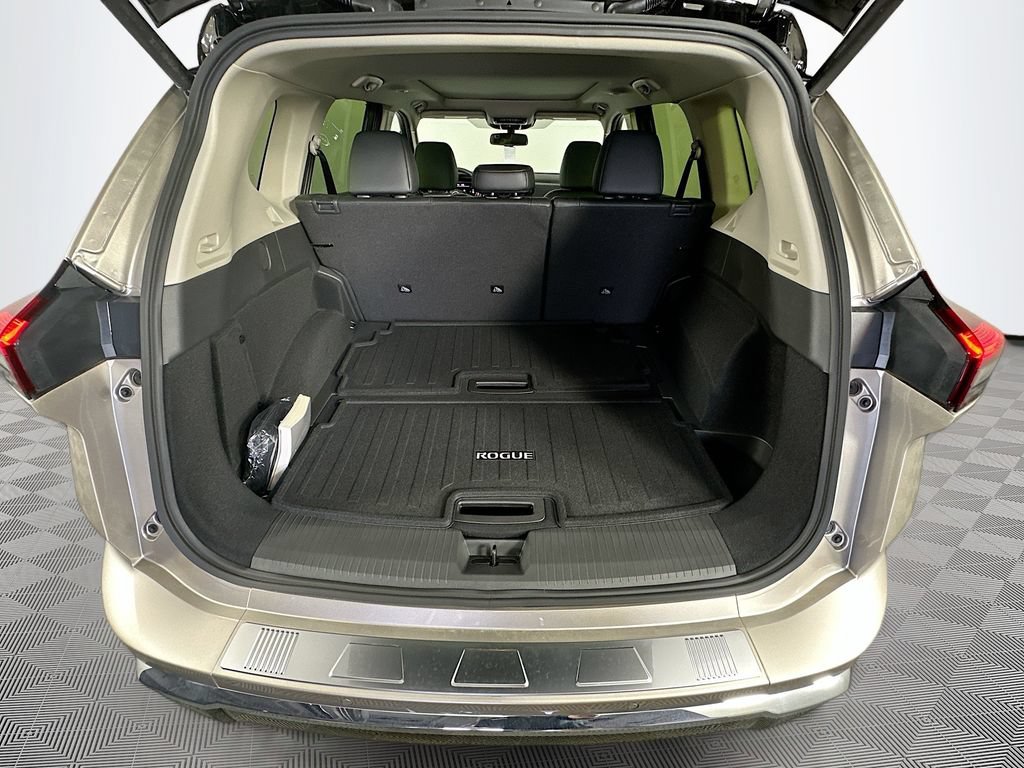 New 2026 Nissan Rogue Platinum AWD/4WD image 39