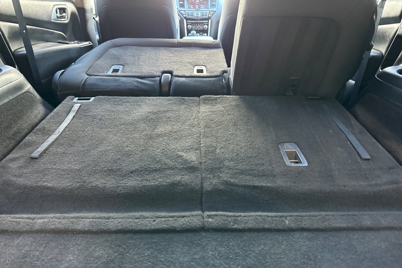 Used 2019 Nissan Pathfinder S image 17