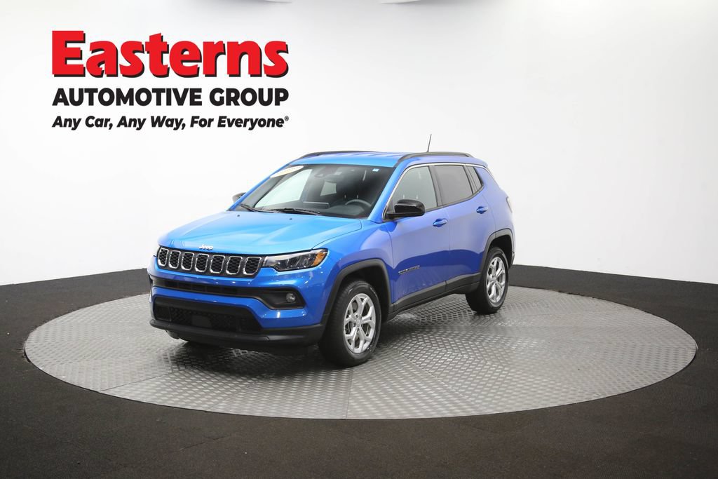 Used 2024 Jeep Compass Latitude AWD/4WD image 53