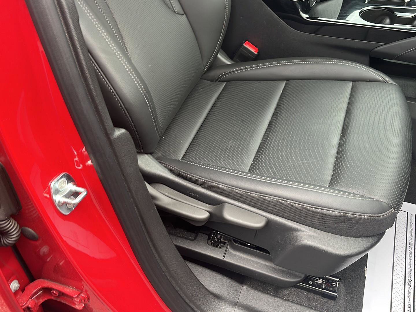 Used 2025 Buick Envision Preferred image 31