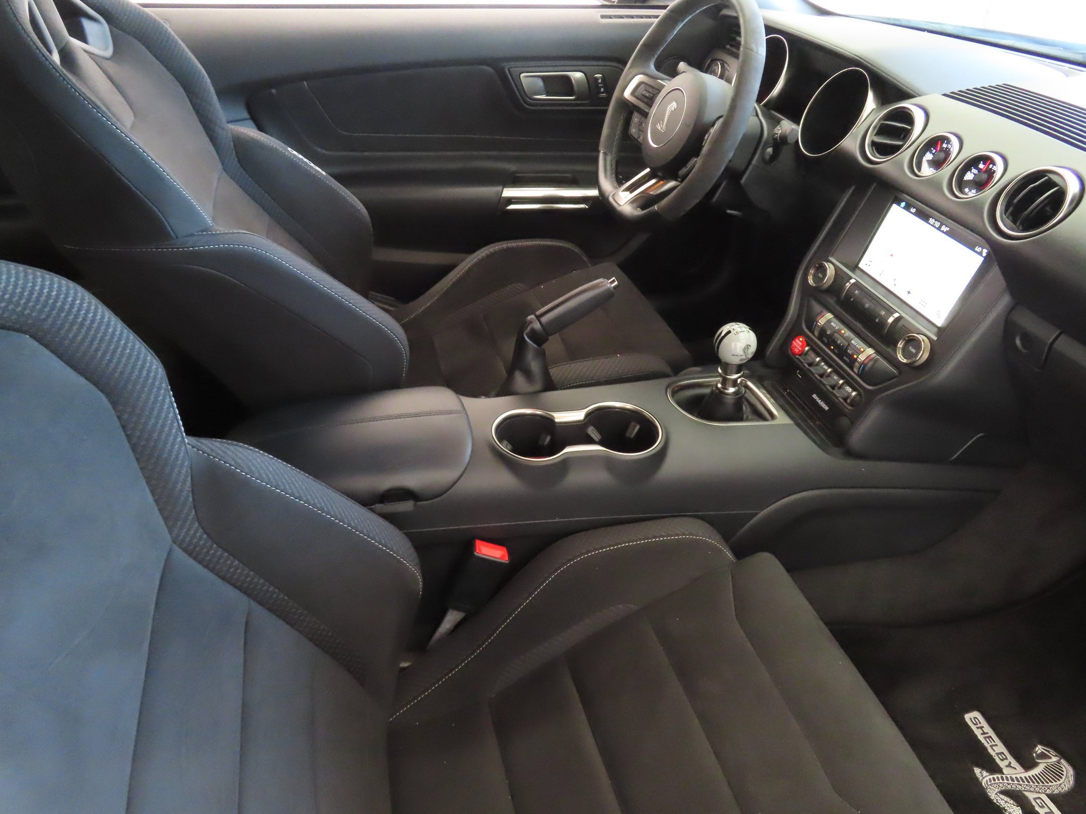 Used 2017 Ford Mustang Shelby GT350 w/ Electronics Package RWD image 22