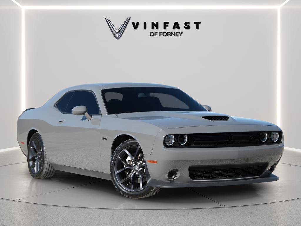 Used 2023 Dodge Challenger R/T w/ Blacktop Package image 4