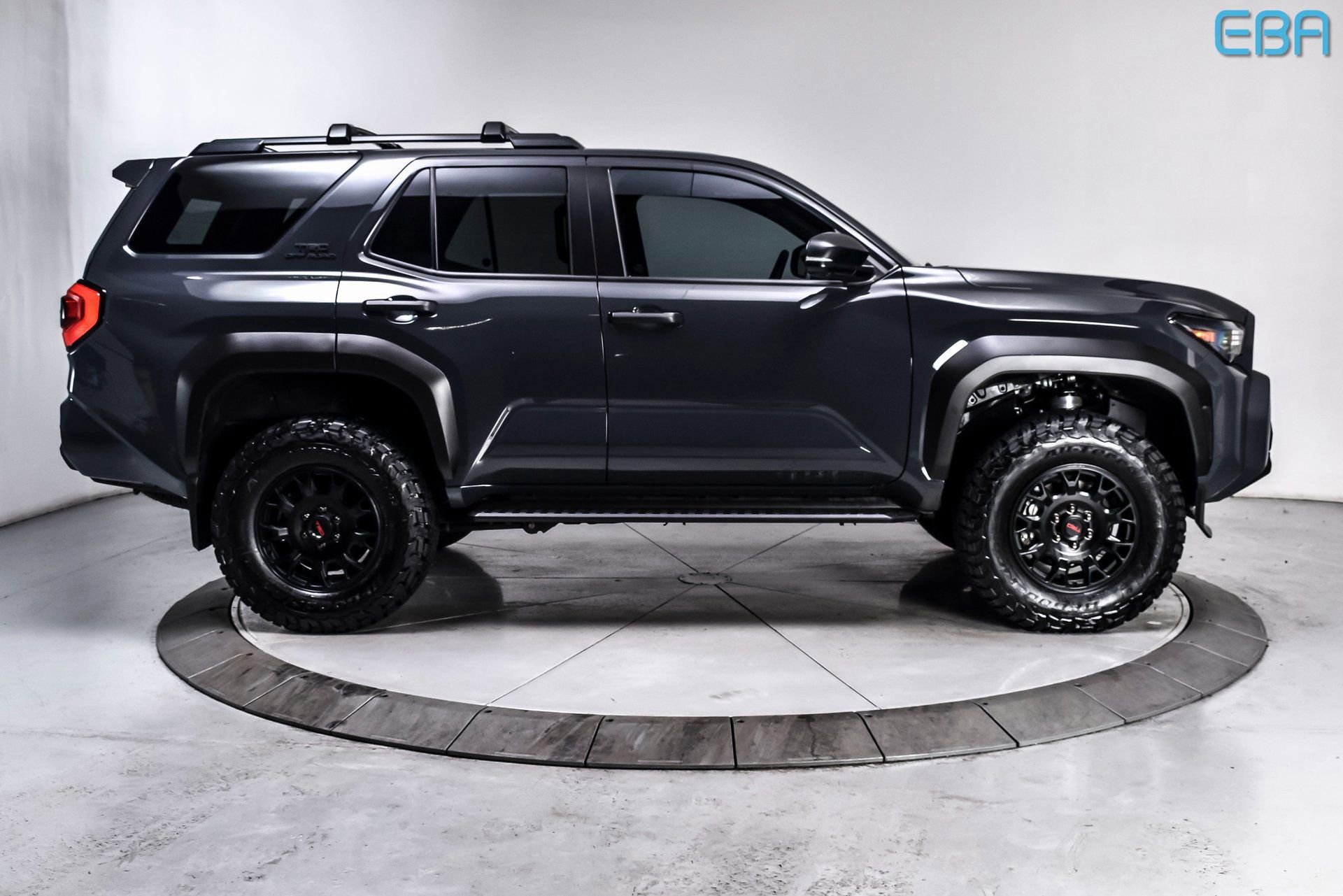 Used 2025 Toyota 4Runner TRD Off-Road Premium image 7