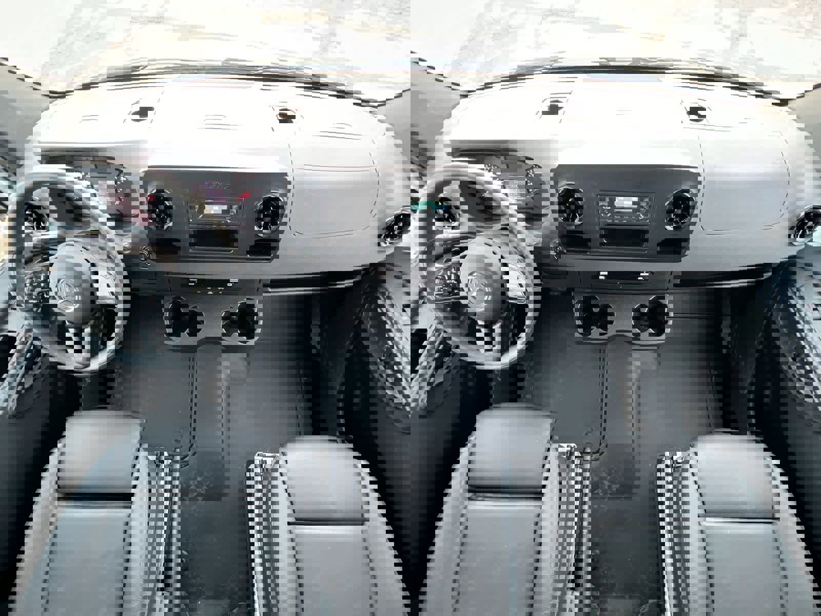 Used 2023 Mercedes-Benz Sprinter 2500 image 15