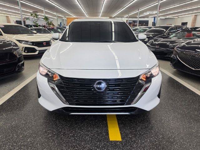 Used 2025 Nissan Sentra S FWD image 3