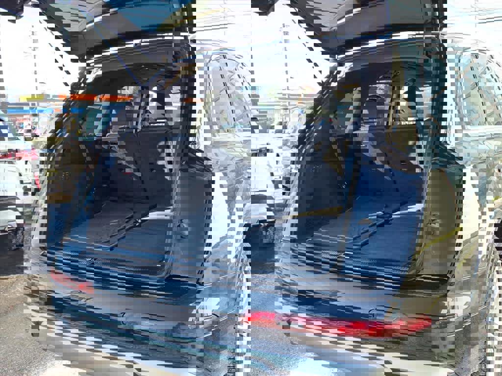 Used 2025 Audi Q7 3.0T Premium Plus image 15