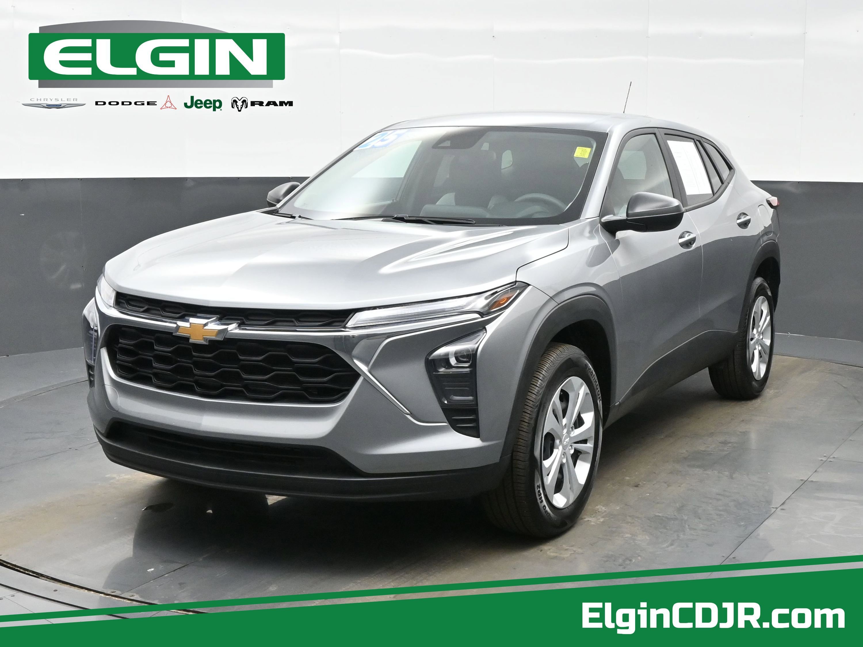 Used 2025 Chevrolet Trax LS w/ Driver Confidence Package