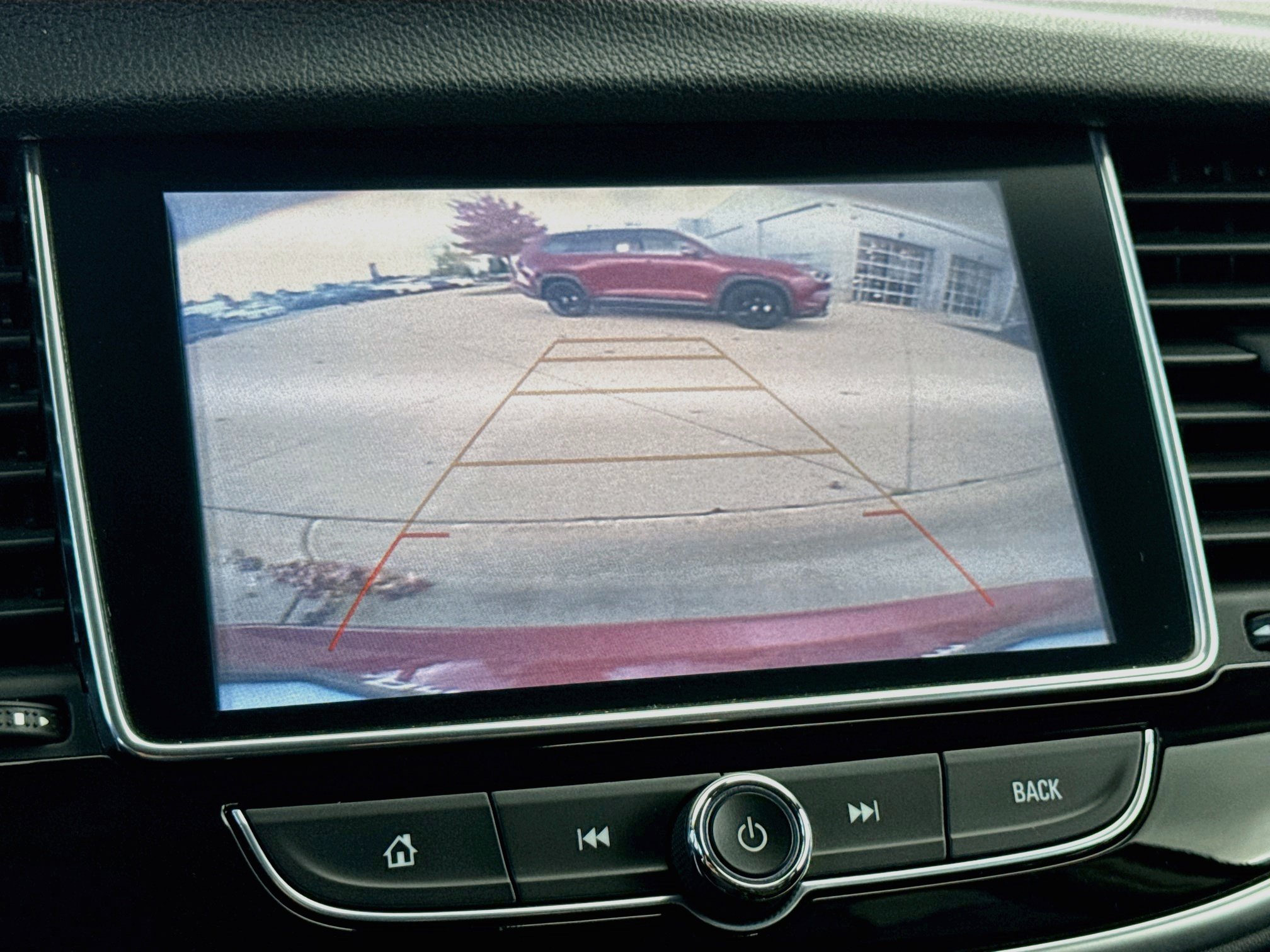 Used 2018 Buick Encore Preferred FWD image 17