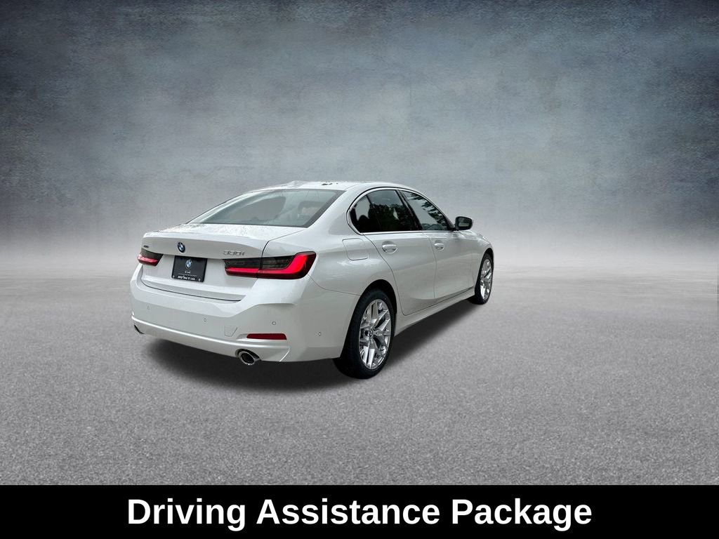 Used 2025 BMW 330i xDrive Sedan w/ M Sport Package image 10