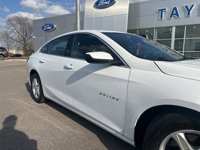 Used 2022 Chevrolet Malibu LT FWD image 6