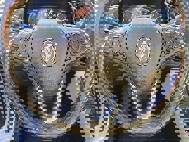 Used 2020 Buick Envision Premium image 34