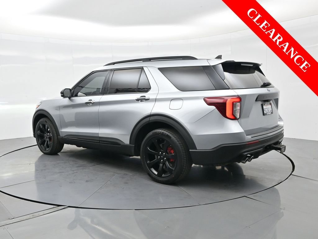 Used 2023 Ford Explorer ST w/ Equipment Group 401A image 9
