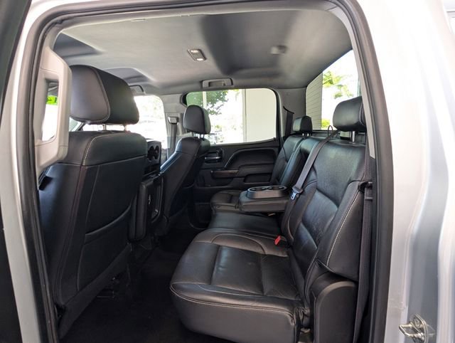 Used 2014 GMC Sierra 1500 SLE w/ SLE Value Package AWD/4WD image 9
